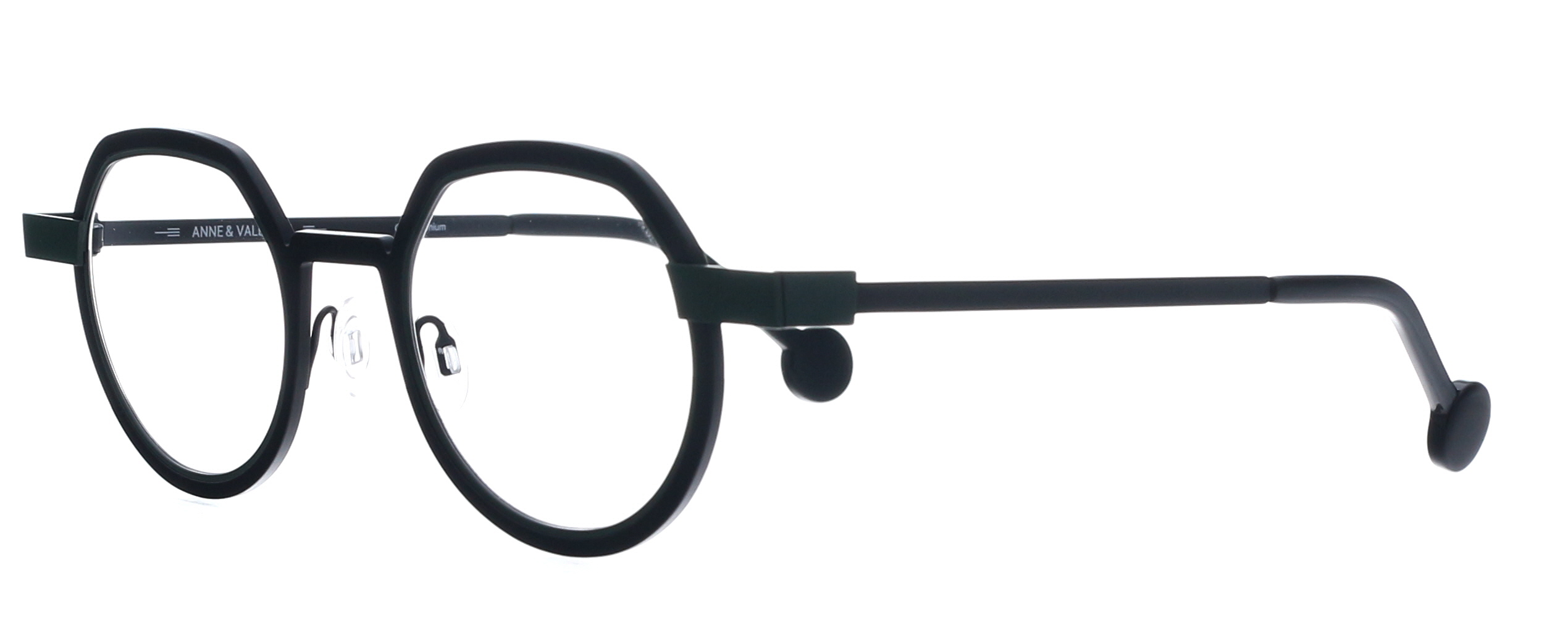 Picture of Anne & Valentin Wellwell